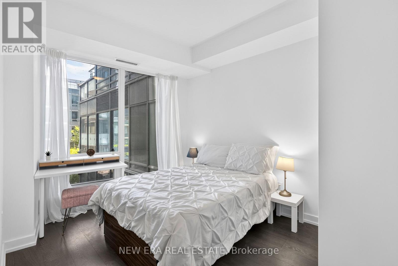 #N433 7 GOLDEN LION HEIGHTS - Image 12