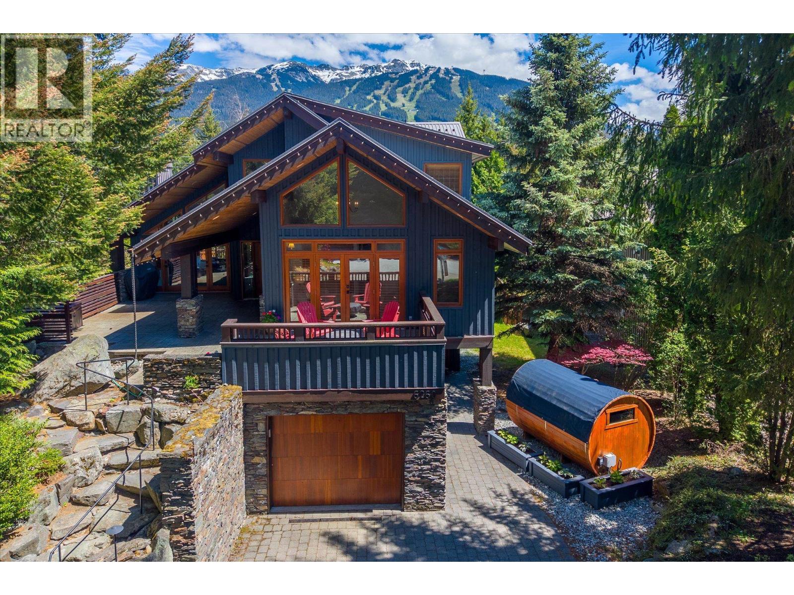 6260 BISHOP WAY, Whistler — photo 2