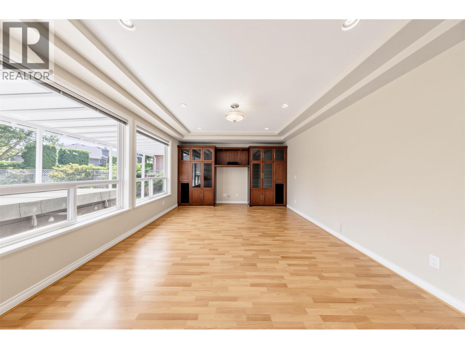 6 Bed, 6 Bath House for Sale in Richmond – 5160 FRANCIS ROAD, Richmond – MLS# R3146928 - Image 11