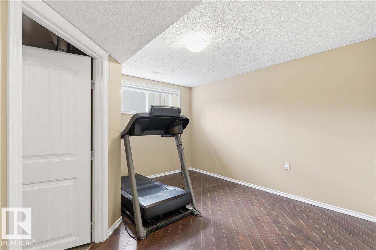 331 SOUTHFORK DR - 24