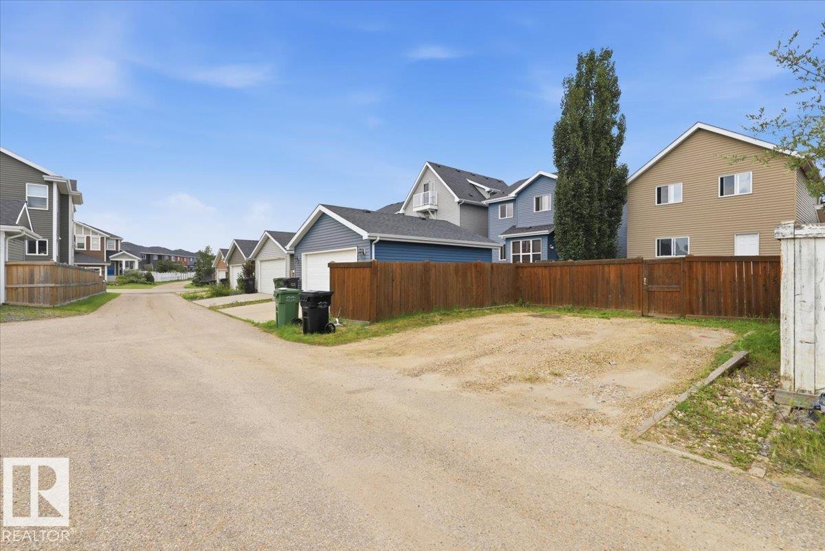 331 SOUTHFORK DR - 32