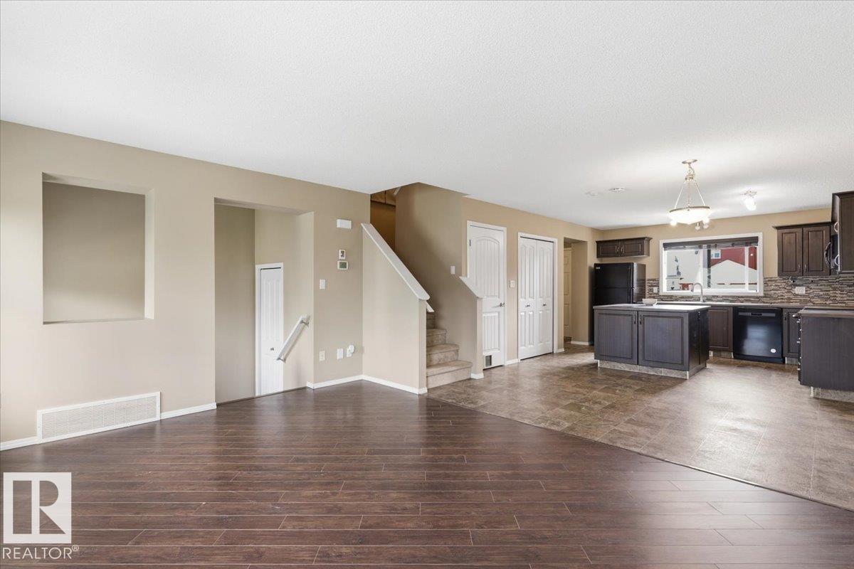 331 SOUTHFORK DR - 4