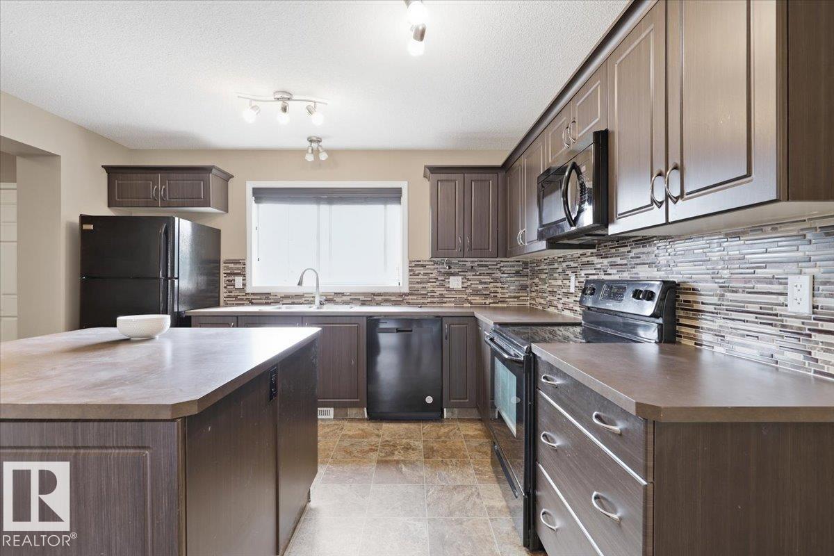 331 SOUTHFORK DR - 7