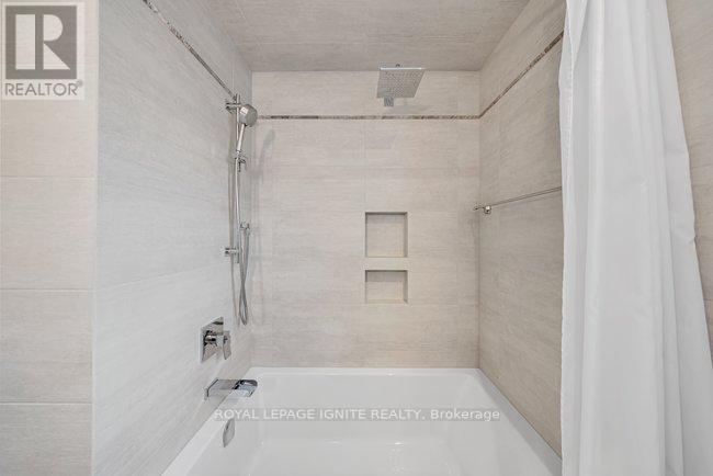 1003 MAURY CRESCENT - 24