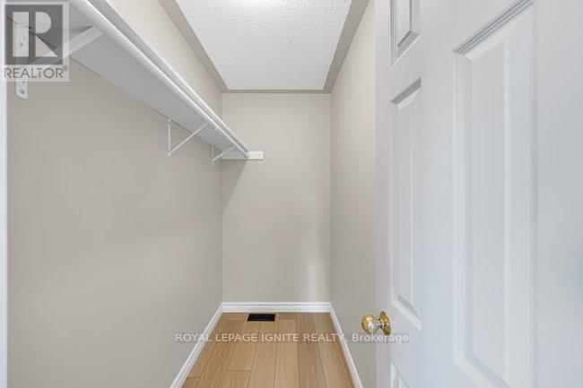 1003 MAURY CRESCENT - 29