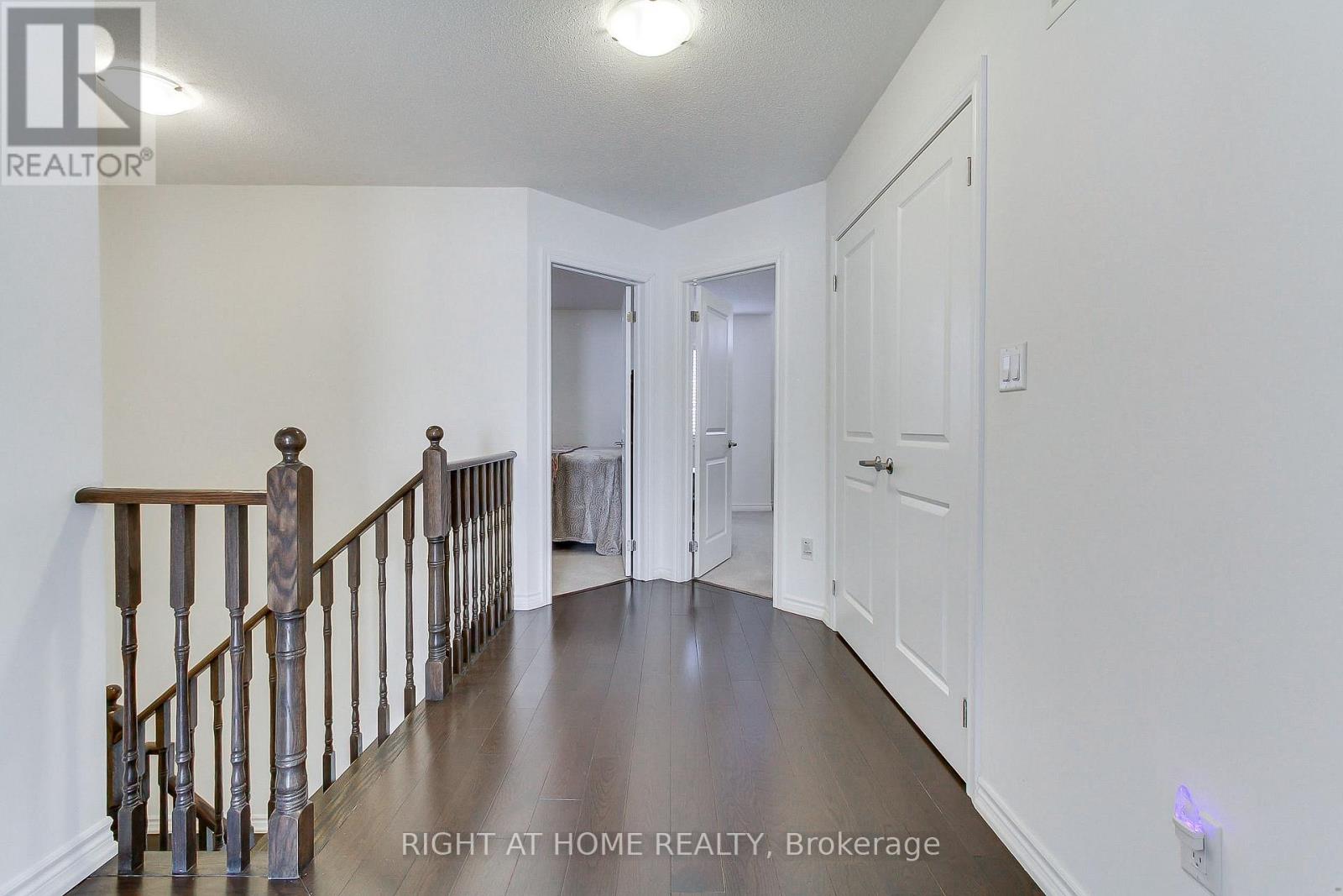 121 HUTCHINSON DRIVE - 26