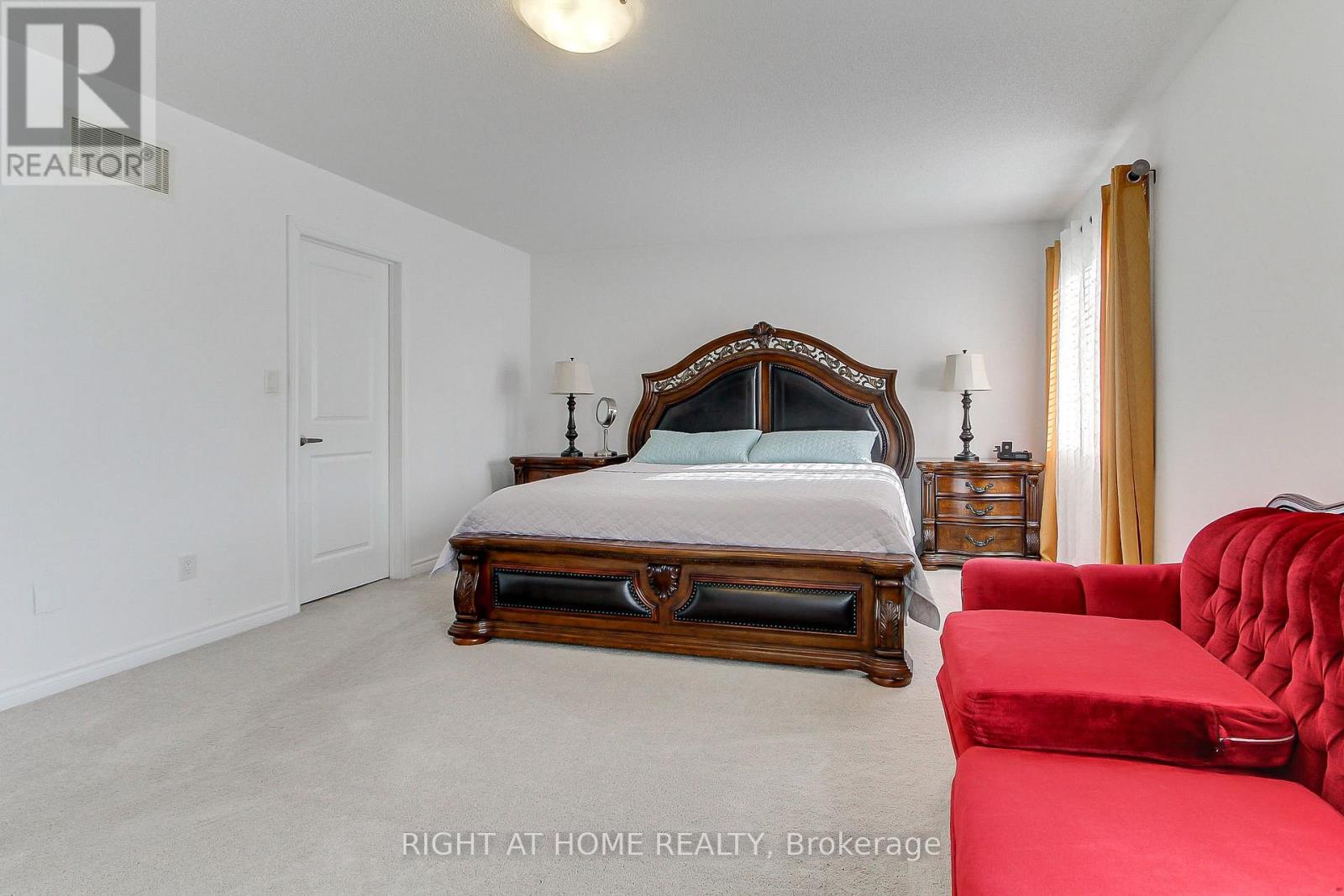 121 HUTCHINSON DRIVE - 29