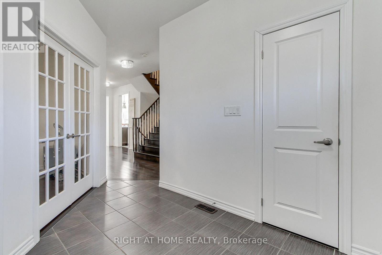 121 HUTCHINSON DRIVE - 9