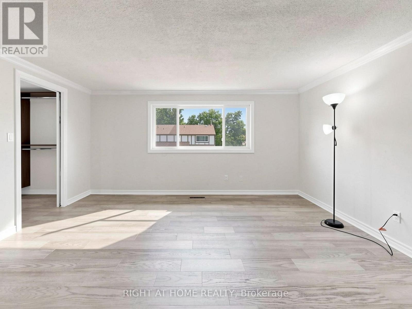 #2 1580 LANCASTER DRIVE - 33