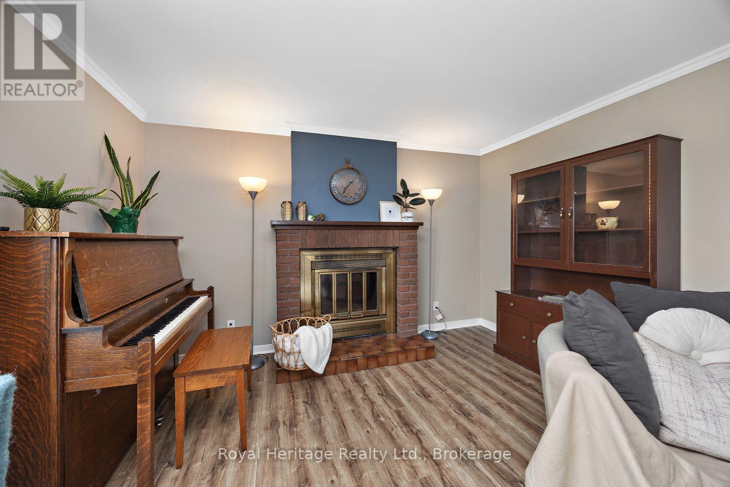 920 STEWART LINE - 10