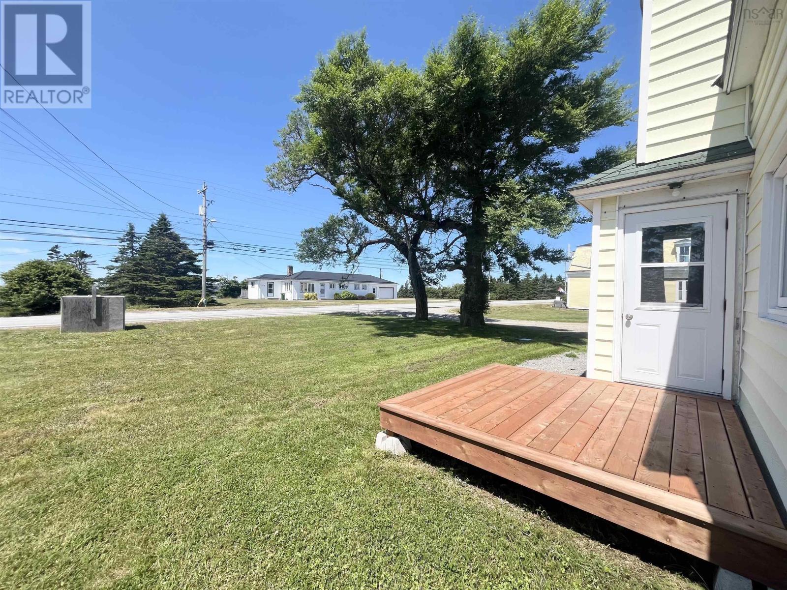 923 Highway 330 - 28