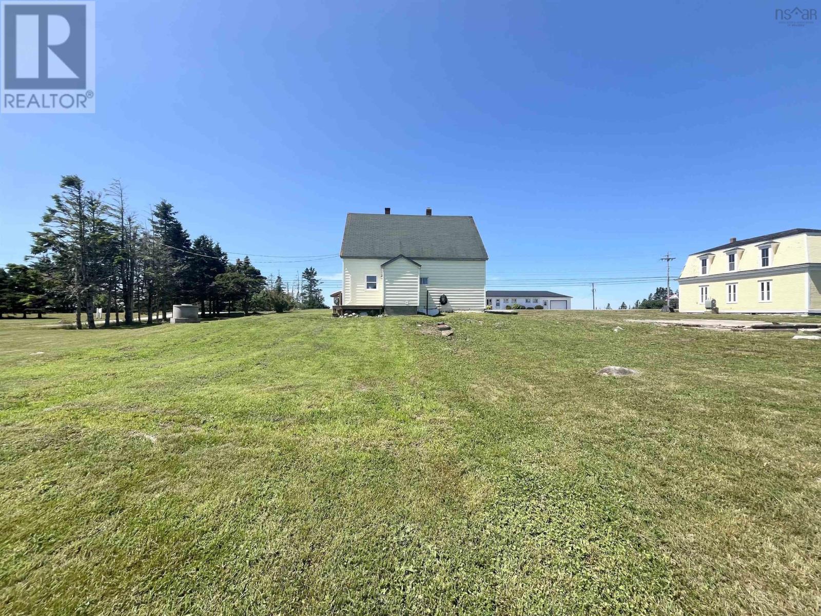 923 Highway 330 - 34