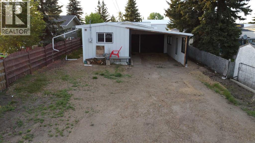 305 2 Avenue E - 26