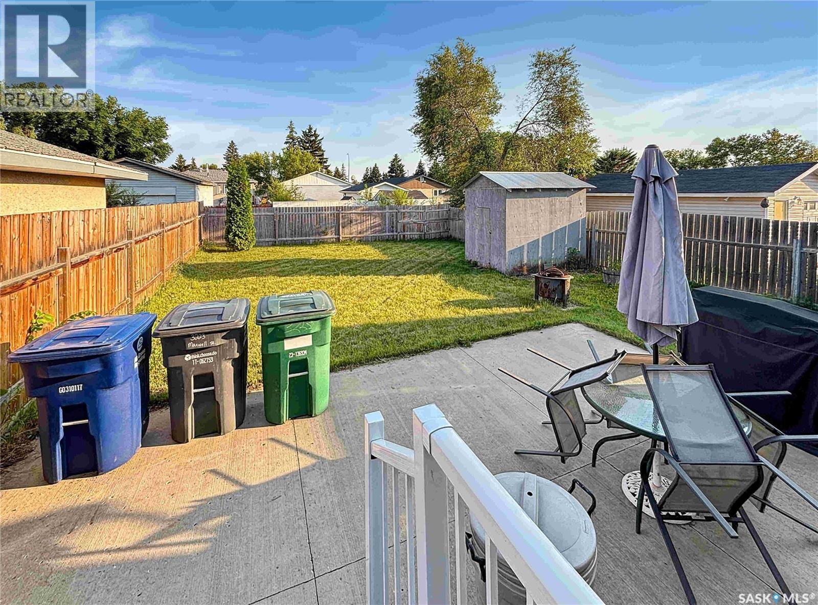 3223 Maxwell STREET - 11