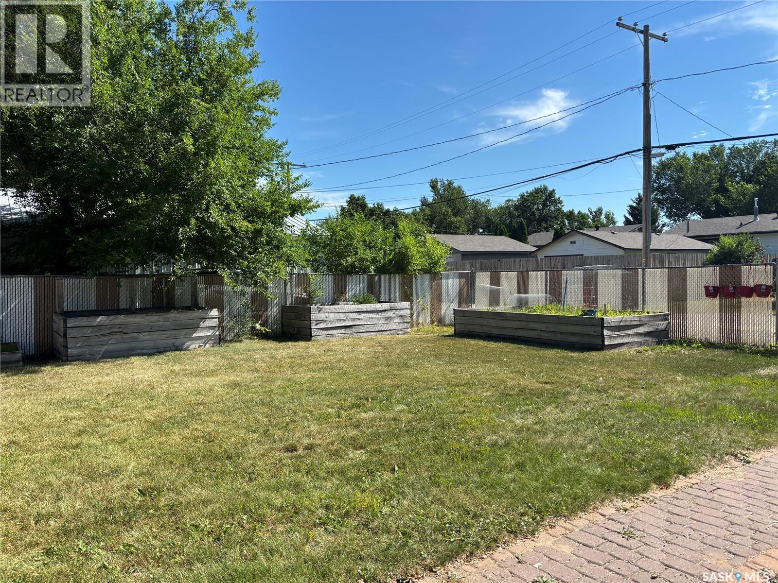 208 Herbert STREET - 13