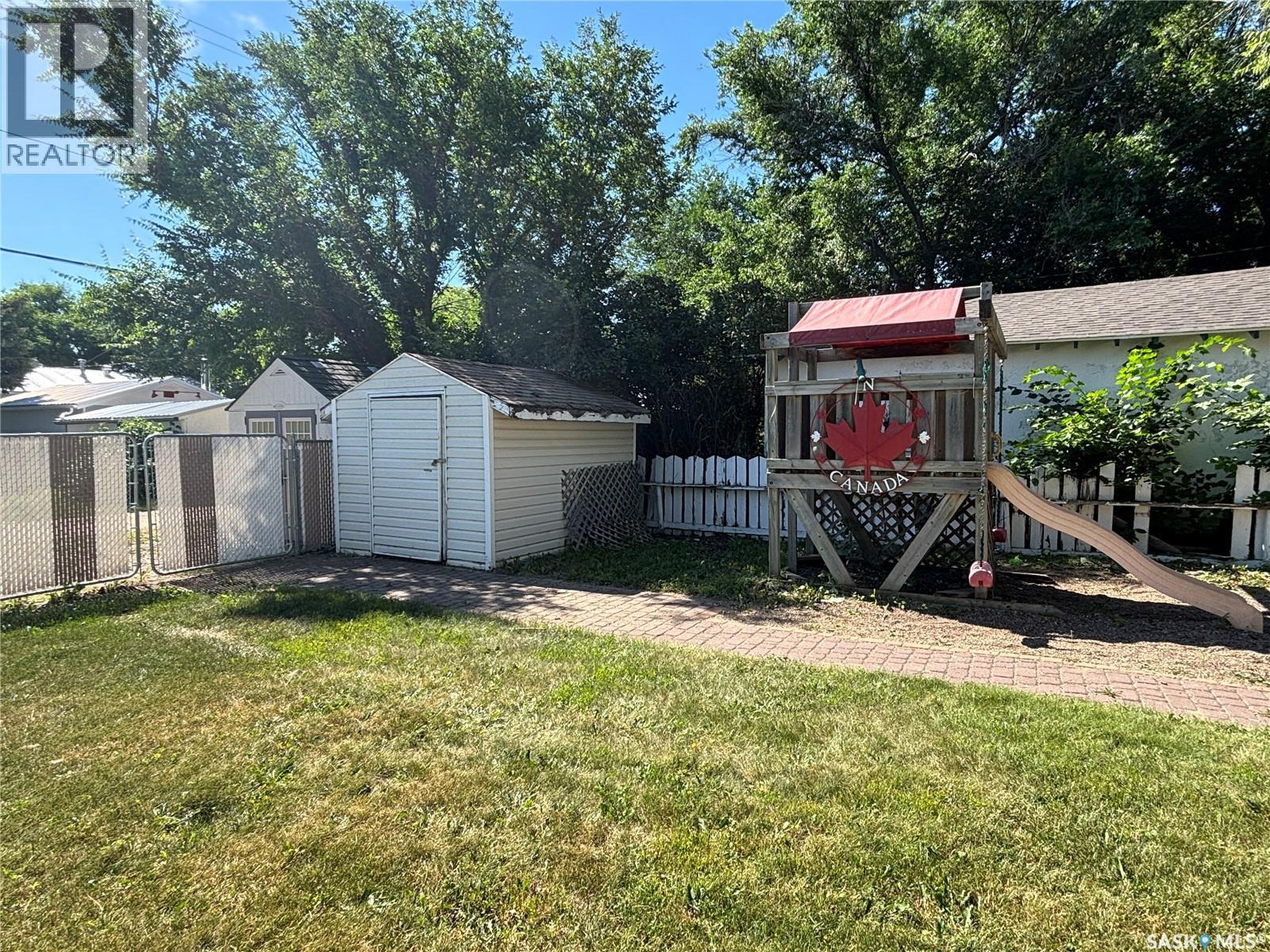 208 Herbert STREET - 15