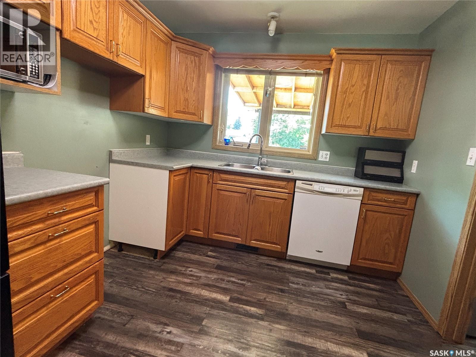 208 Herbert STREET - 20
