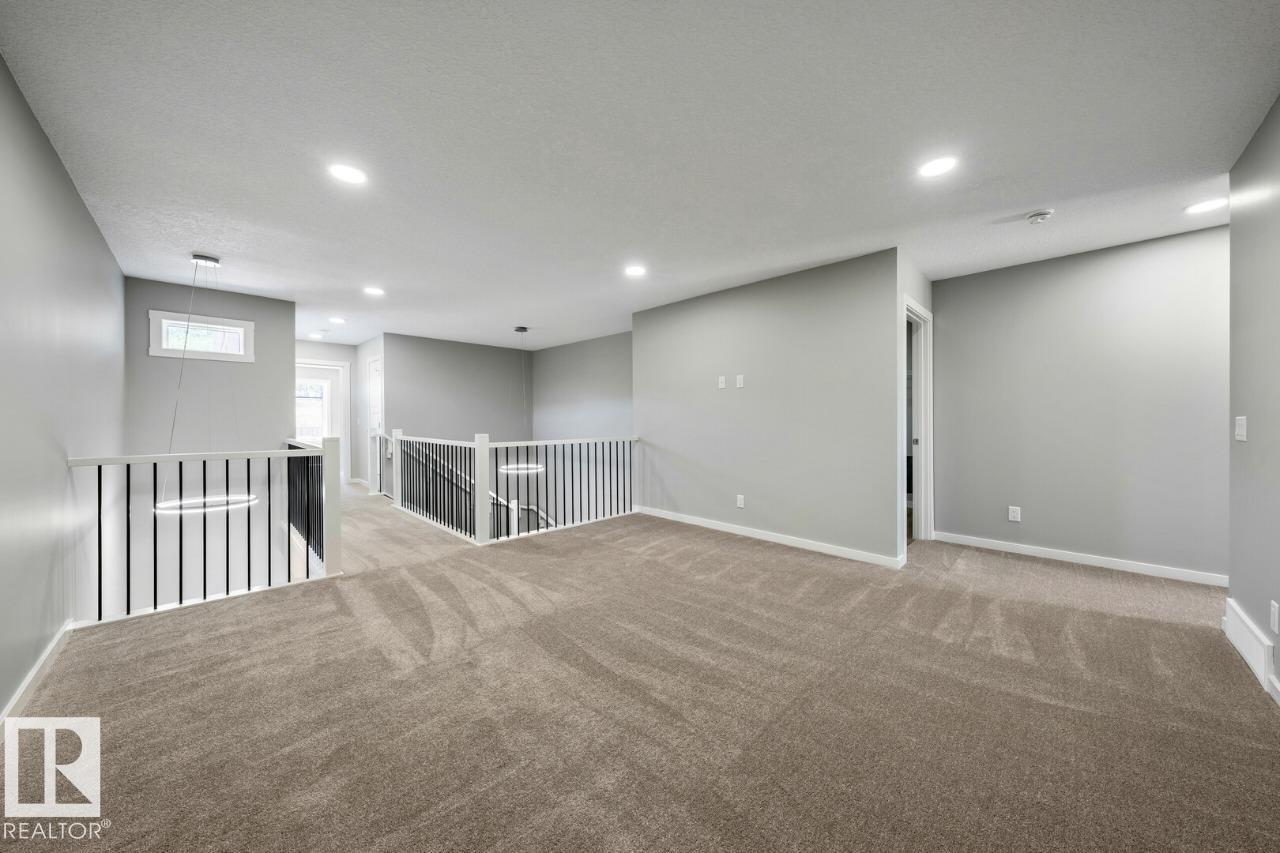 22526 83A ST NW - 11