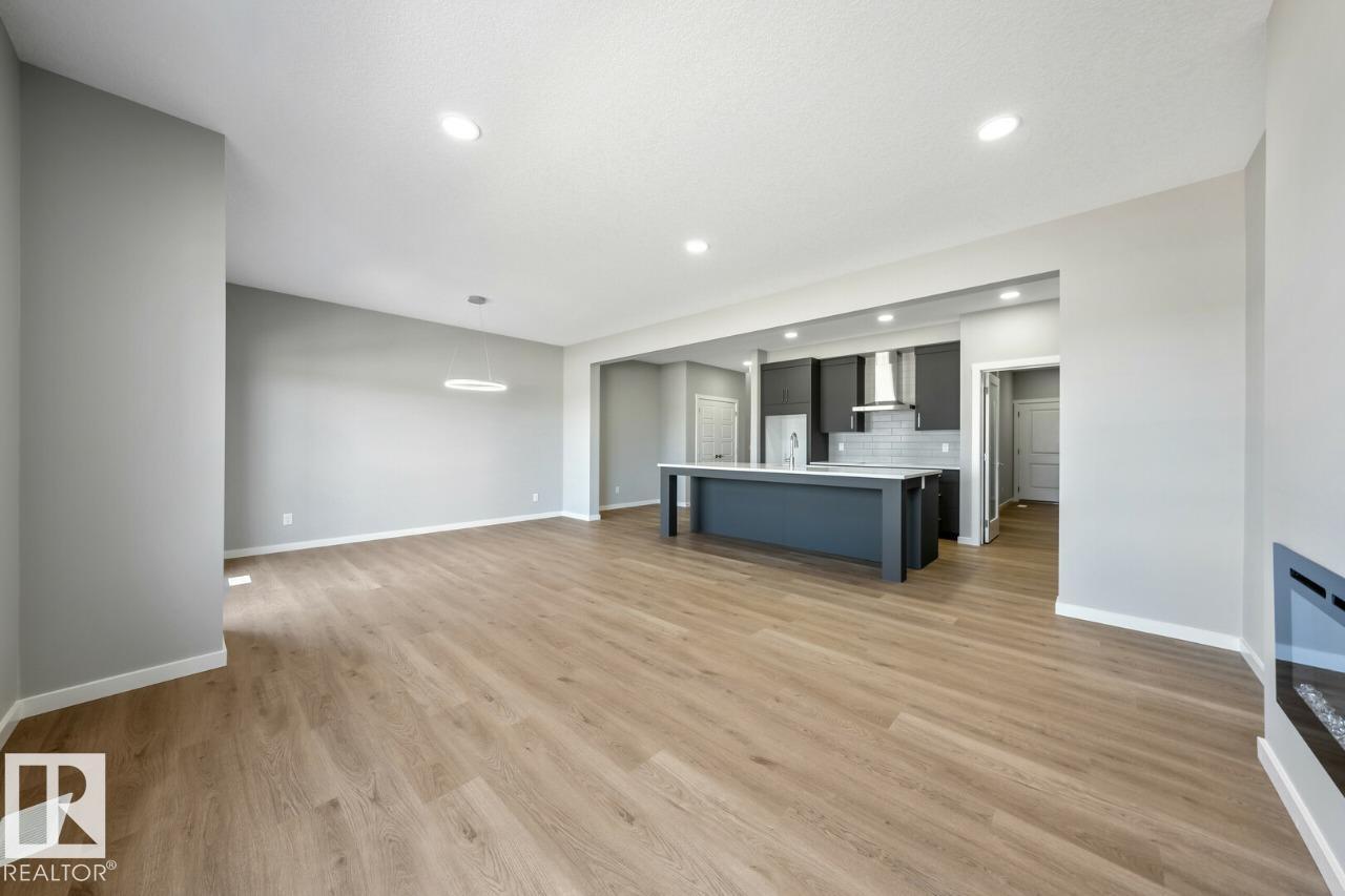 22526 83A ST NW - Image 2