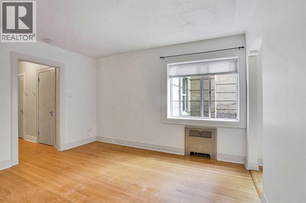 #12A 330 19 Avenue SW - 18
