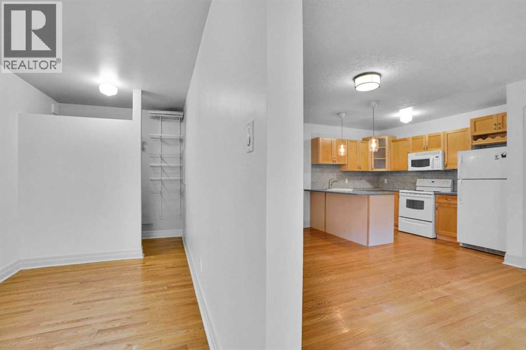 #12A 330 19 Avenue SW - 22