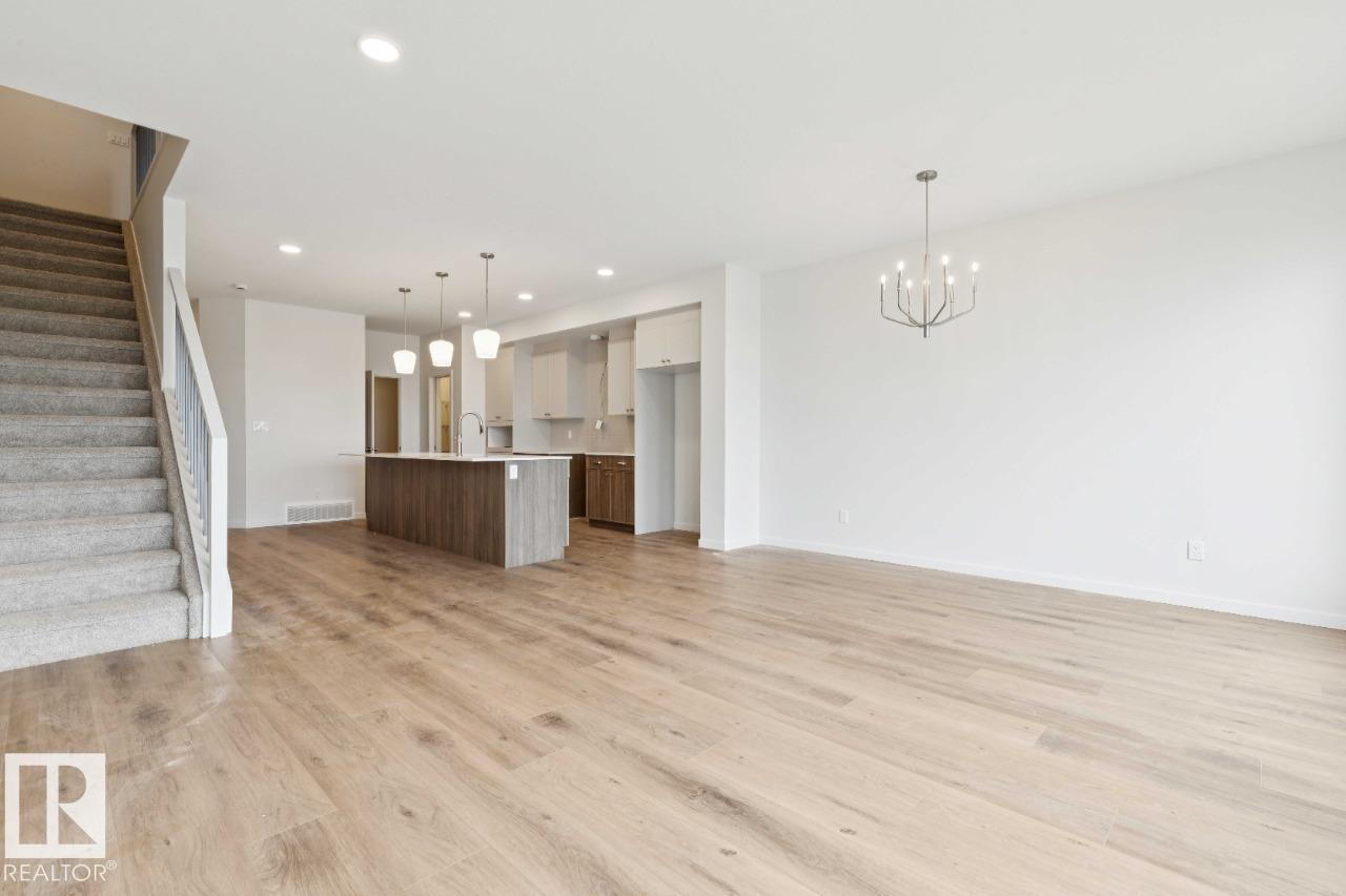 22526 83A ST NW - 15