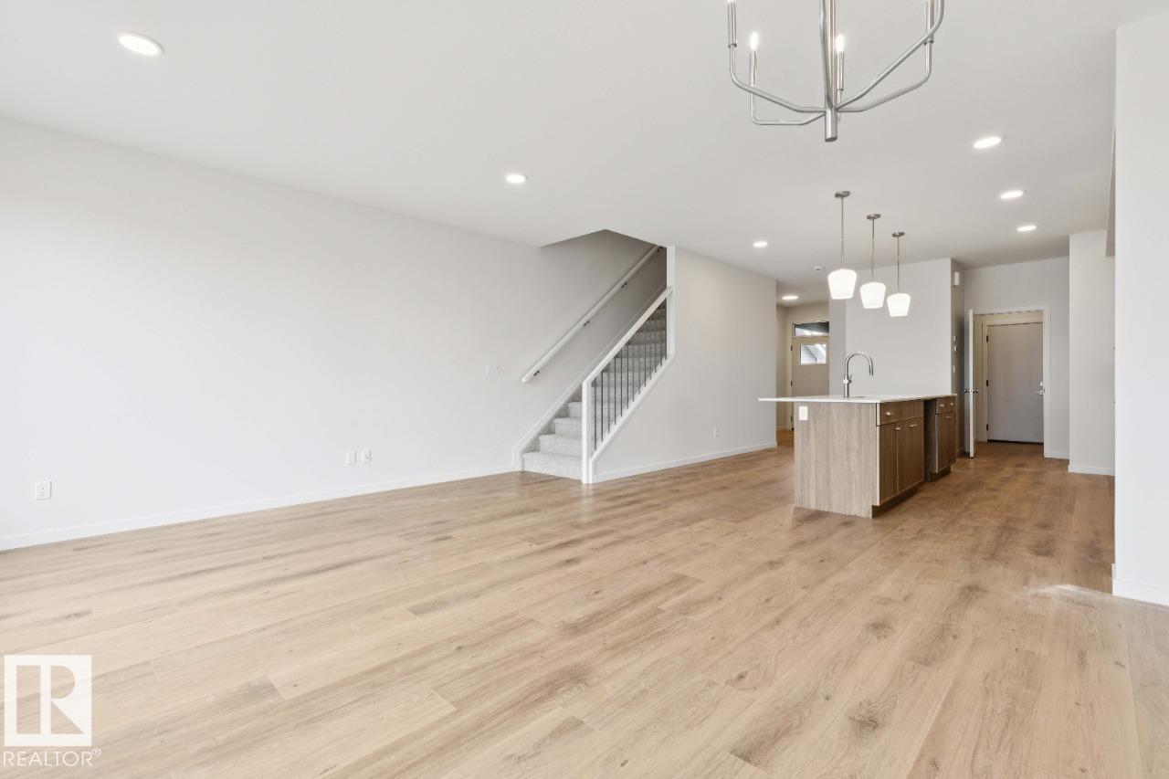 22526 83A ST NW - 16