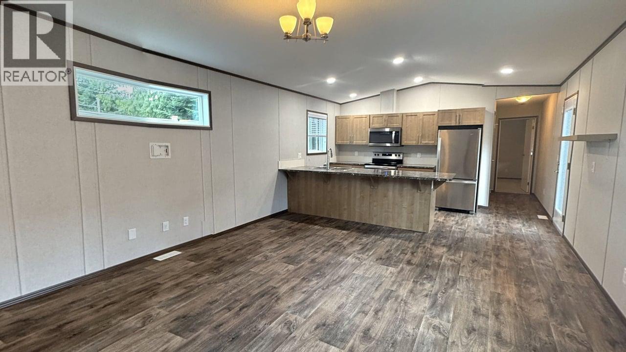 891 MONTE VISTA Drive Unit# 8, Rossland — photo 3