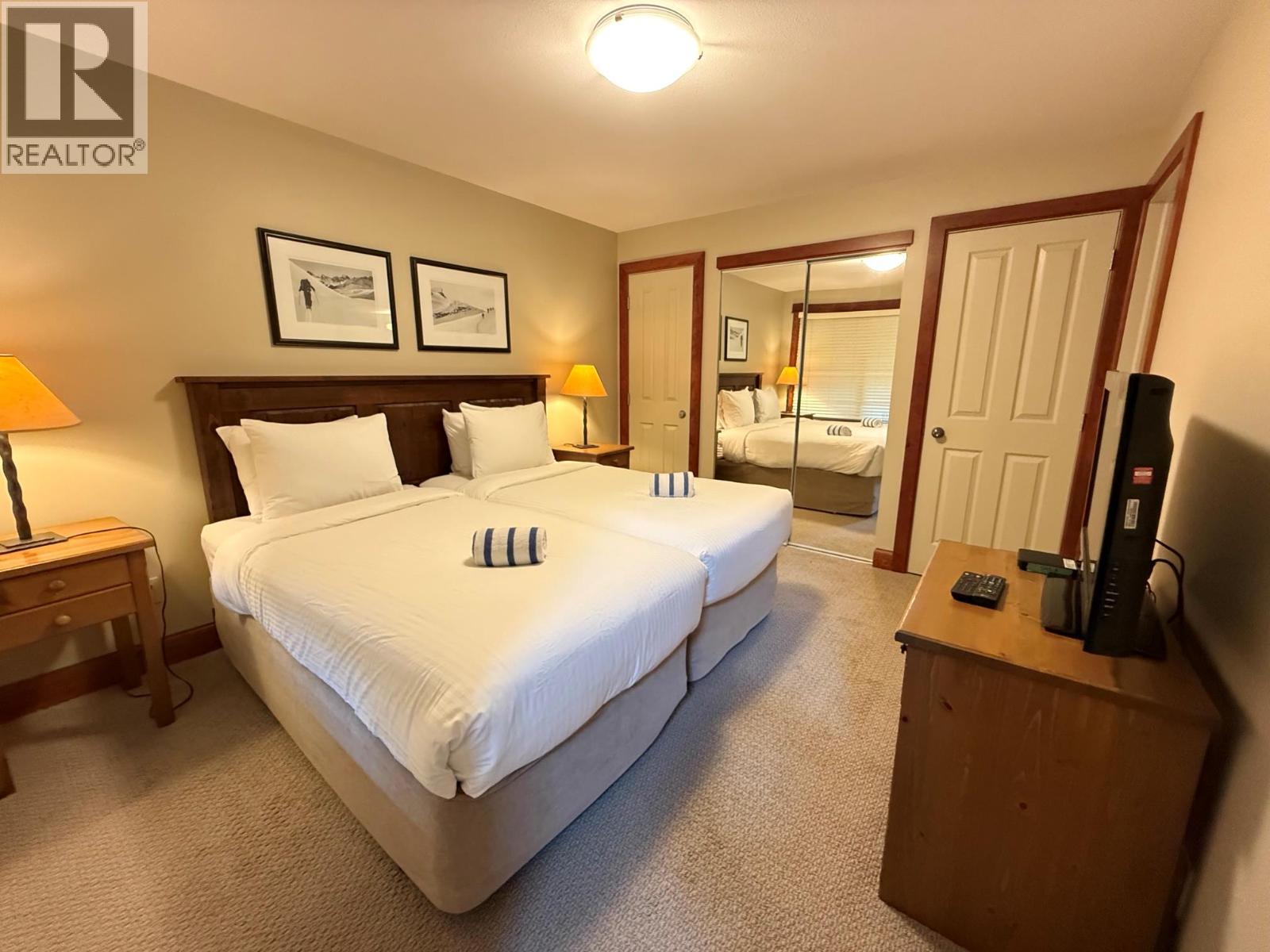 #545A 4559 TIMBERLINE Crescent - 24