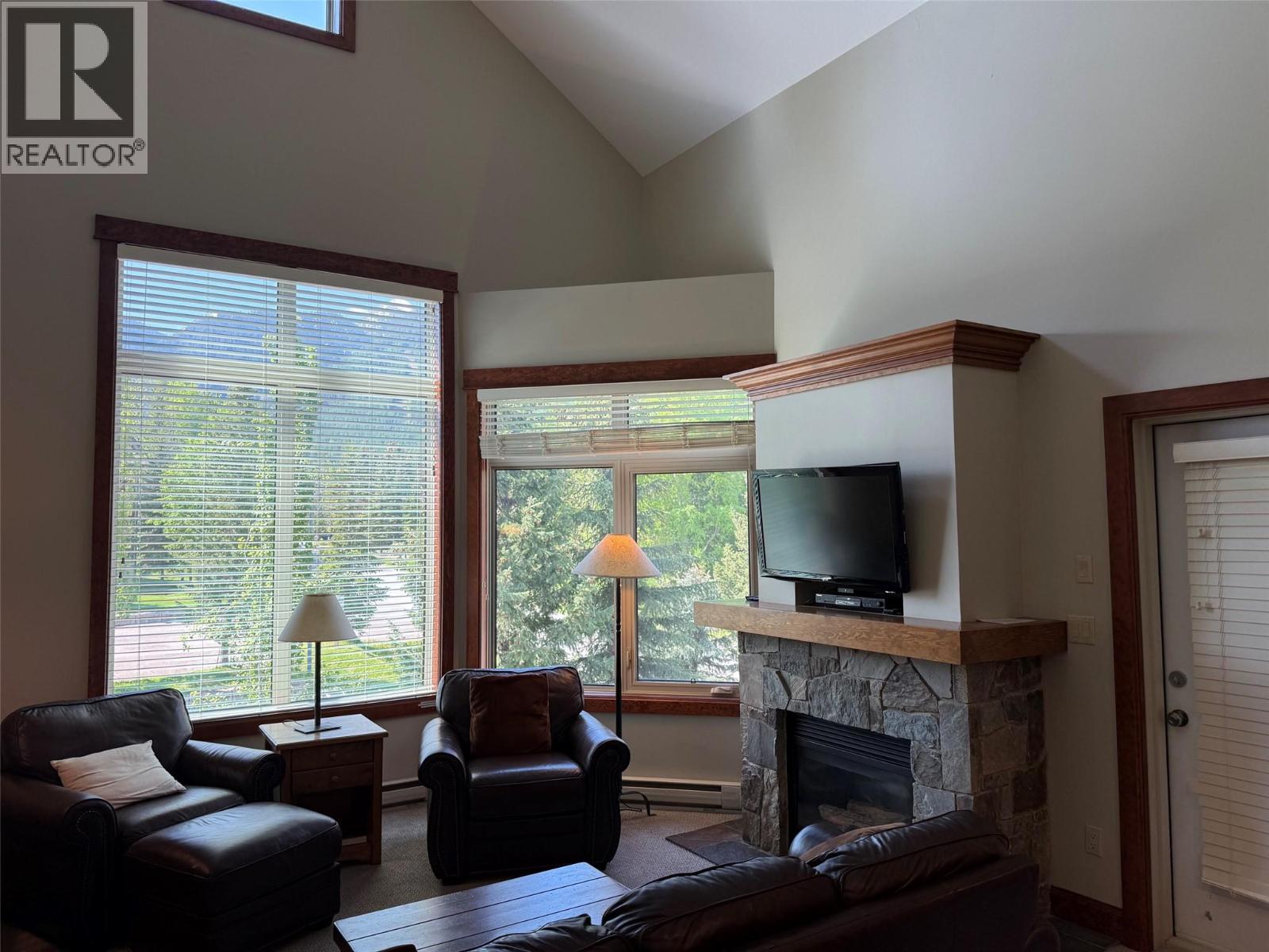#545A 4559 TIMBERLINE Crescent - 14