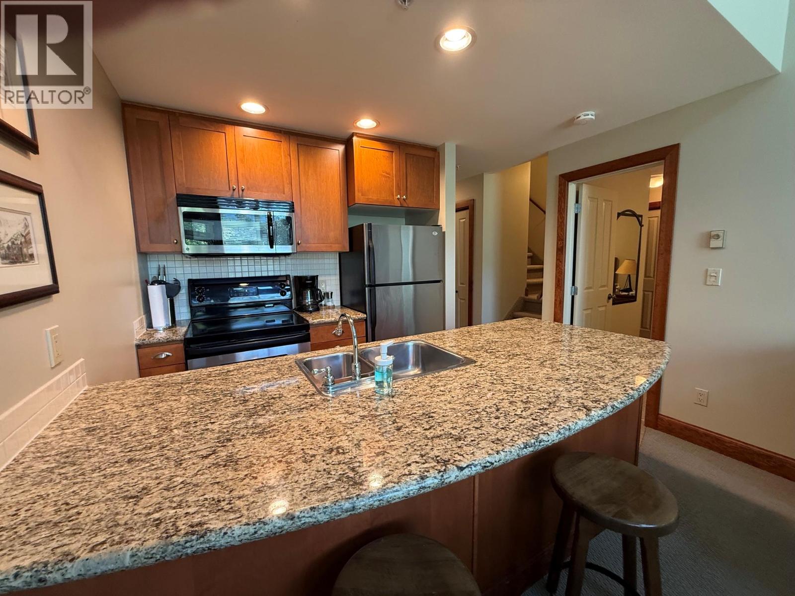 #545A 4559 TIMBERLINE Crescent - 23