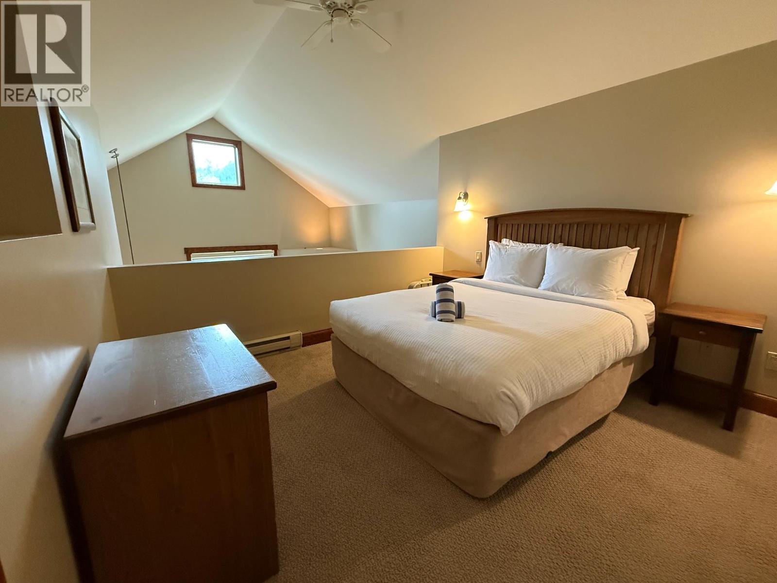 #545A 4559 TIMBERLINE Crescent - 3