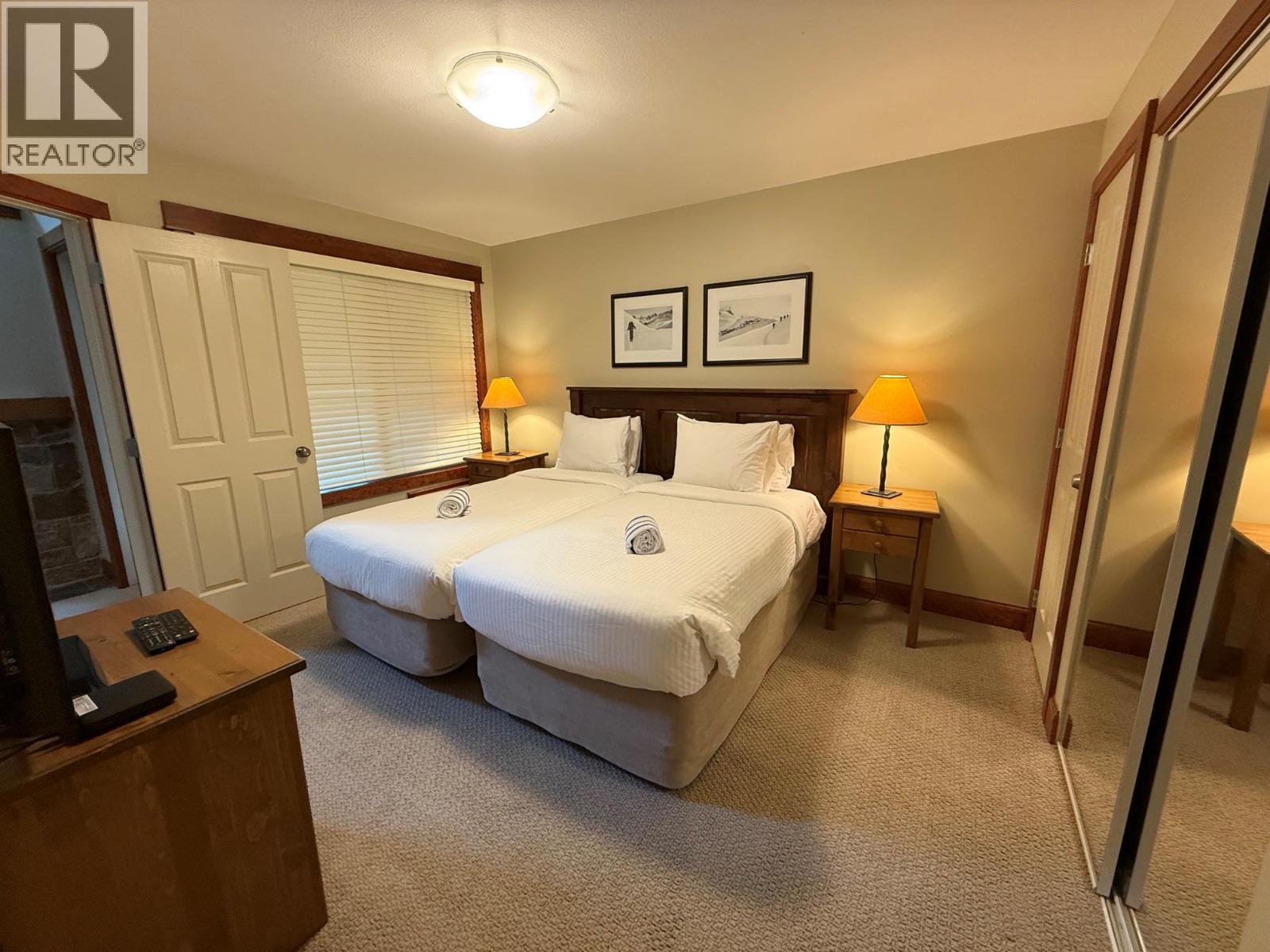 #545A 4559 TIMBERLINE Crescent - 26