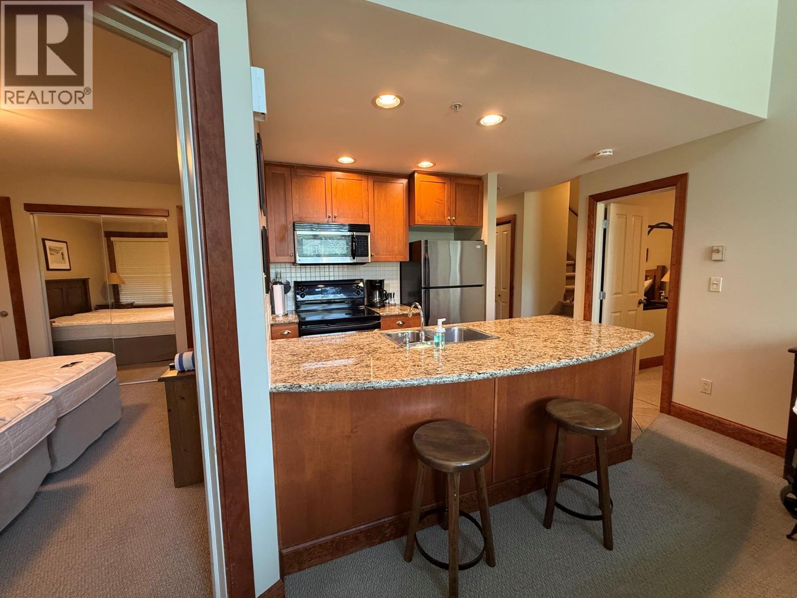#545A 4559 TIMBERLINE Crescent - 21