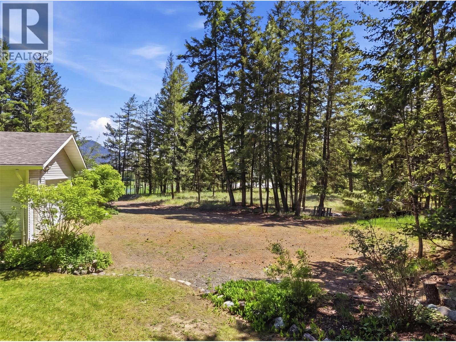4685 KAMLOOPS VERNON Highway - 54