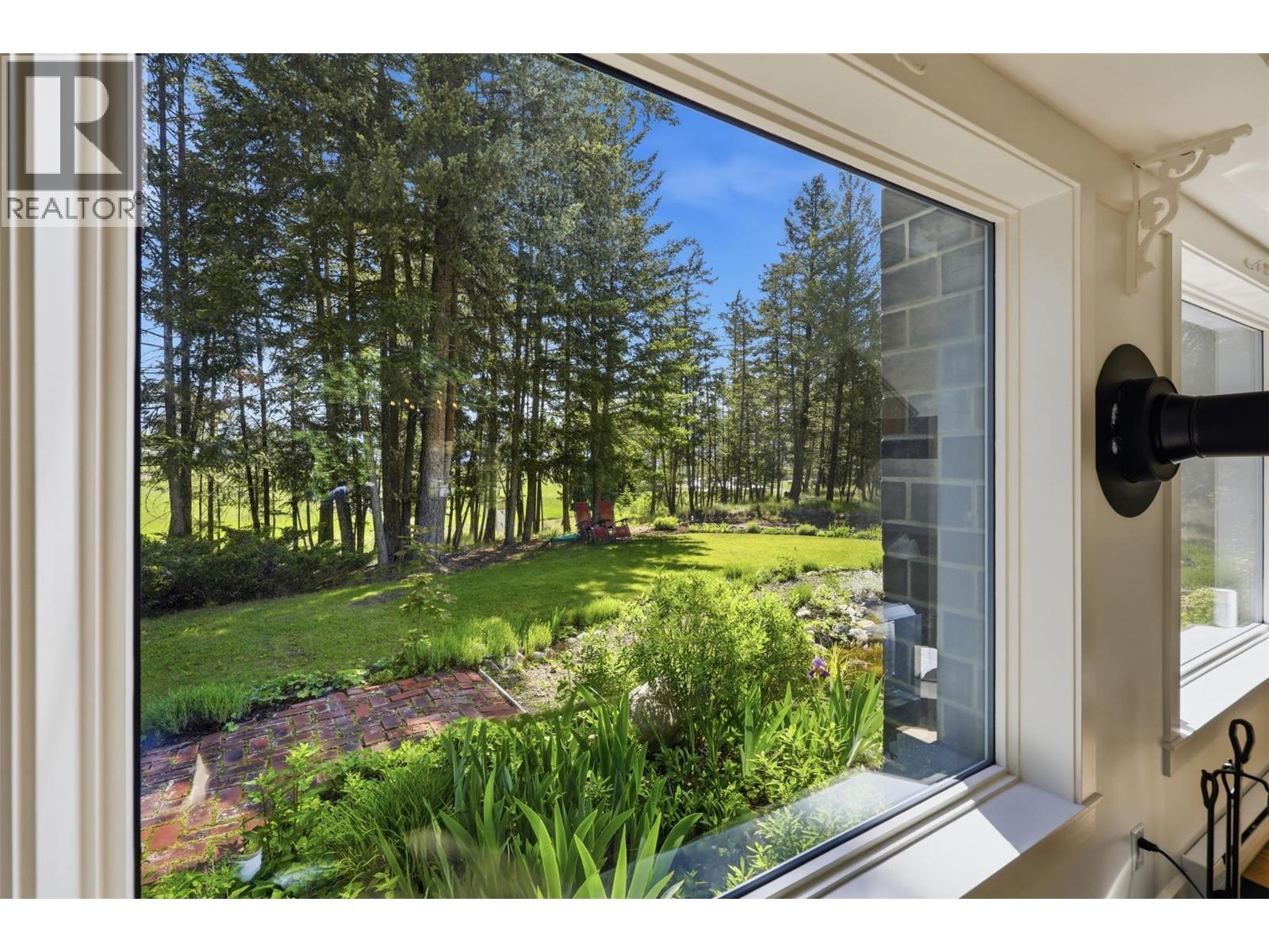 4685 KAMLOOPS VERNON Highway - 14