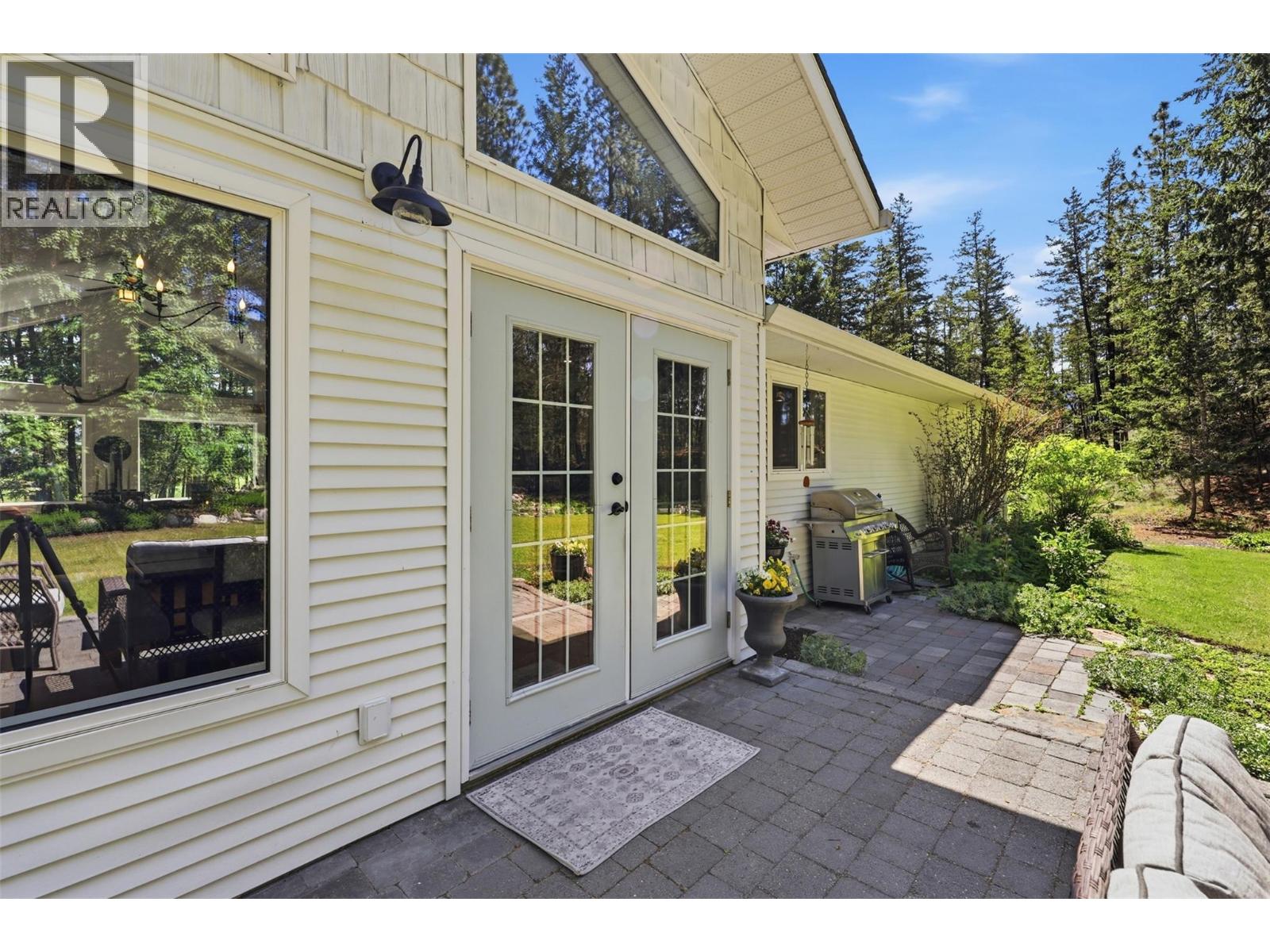 4685 KAMLOOPS VERNON Highway - 9
