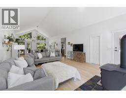 4685 Kamloops Vernon Highway, Westwold, BC V0E3B1 Photo 15