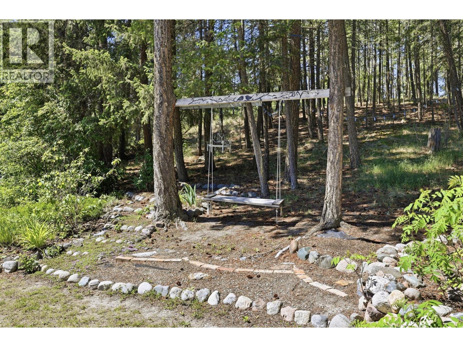 4685 KAMLOOPS VERNON Highway - 41
