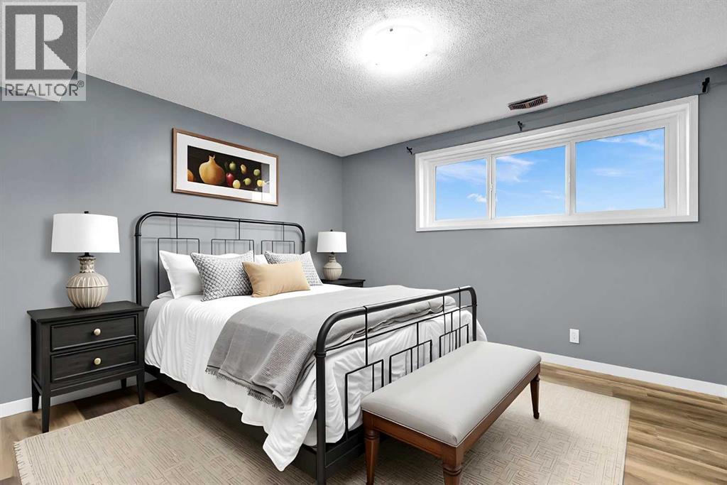 #2 435 Pinehill Road NE - 21