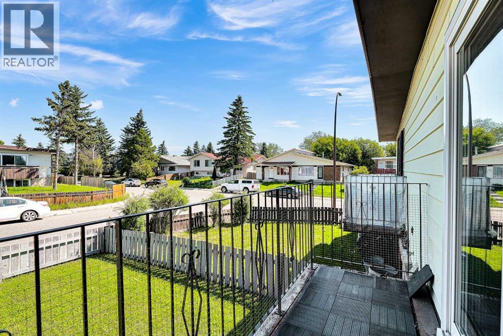 #2 435 Pinehill Road NE - 29