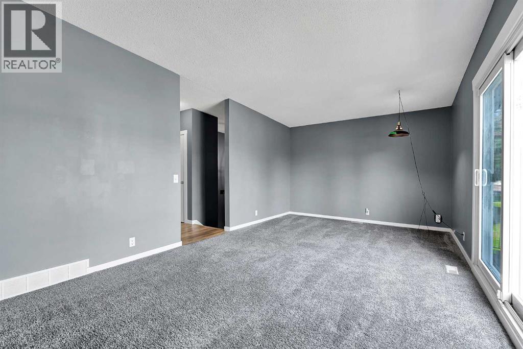#2 435 Pinehill Road NE - 8