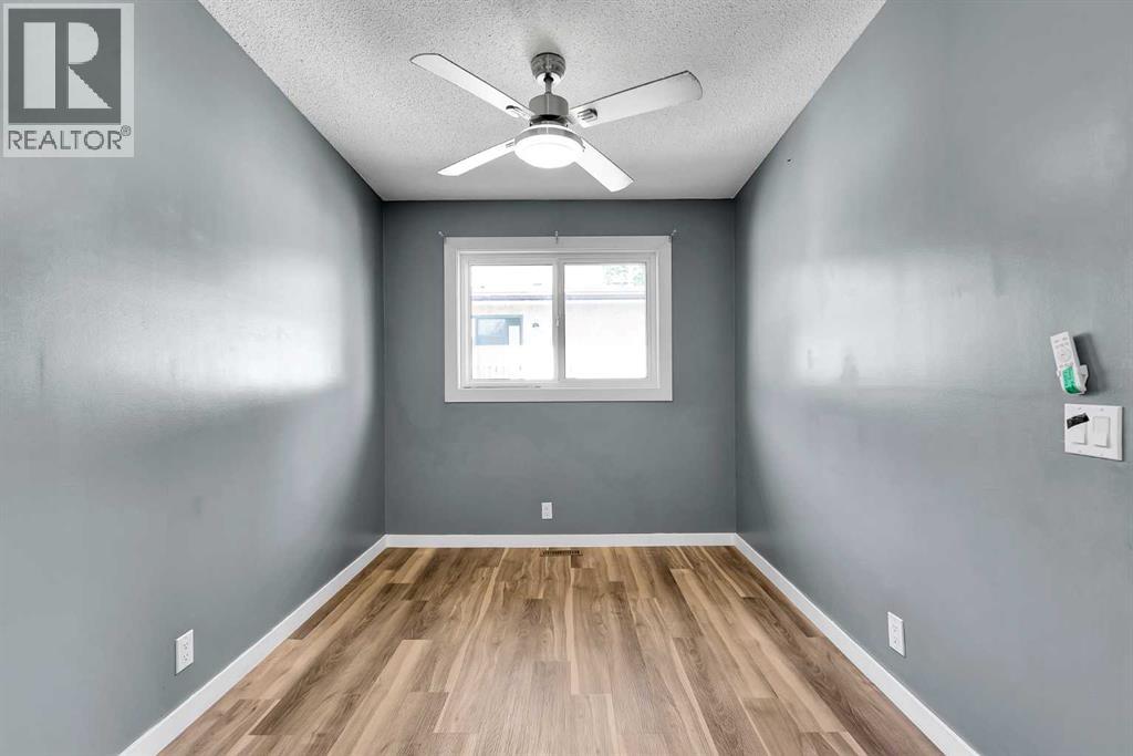 #2 435 Pinehill Road NE - 11