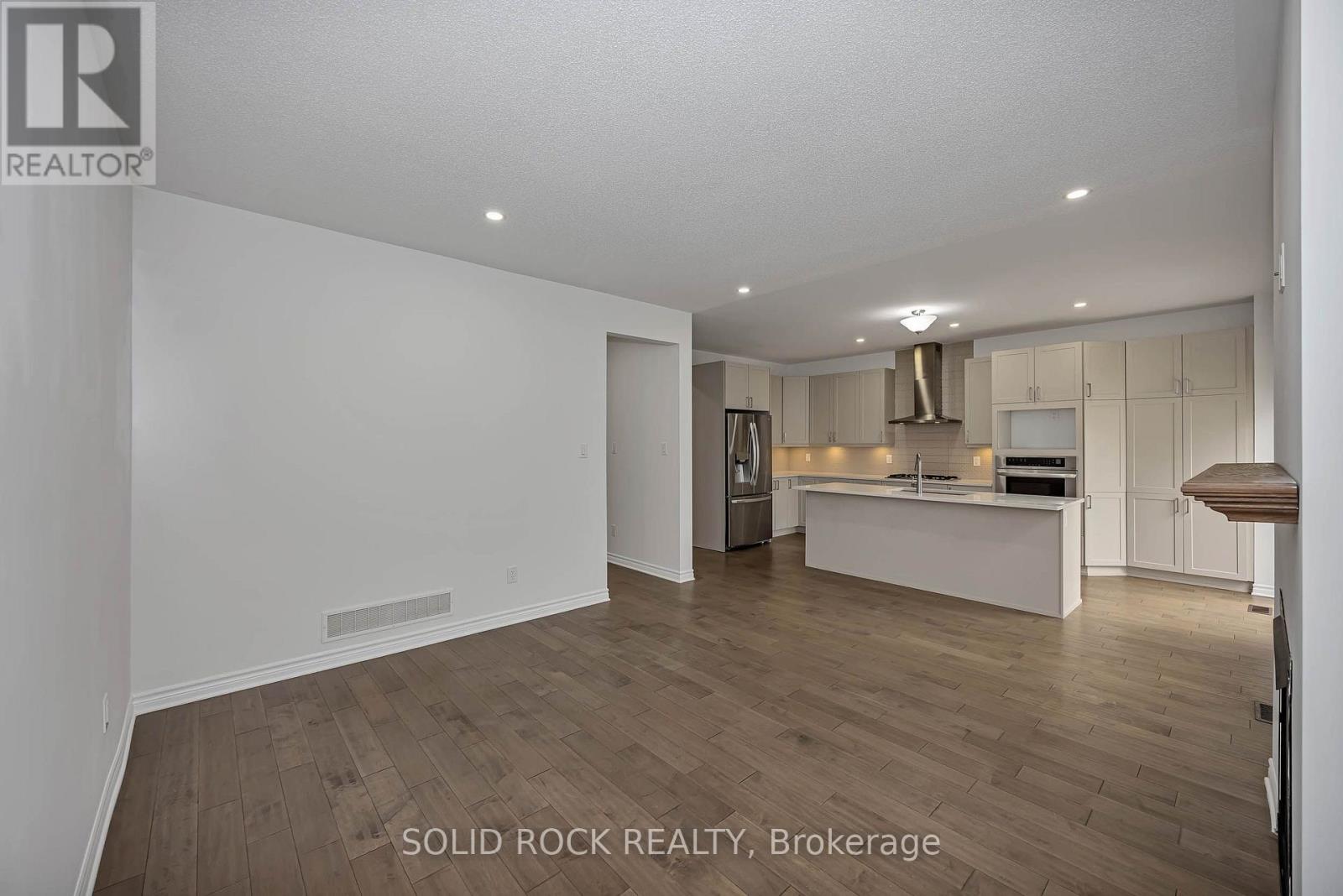 149 MINIKAN STREET - 10