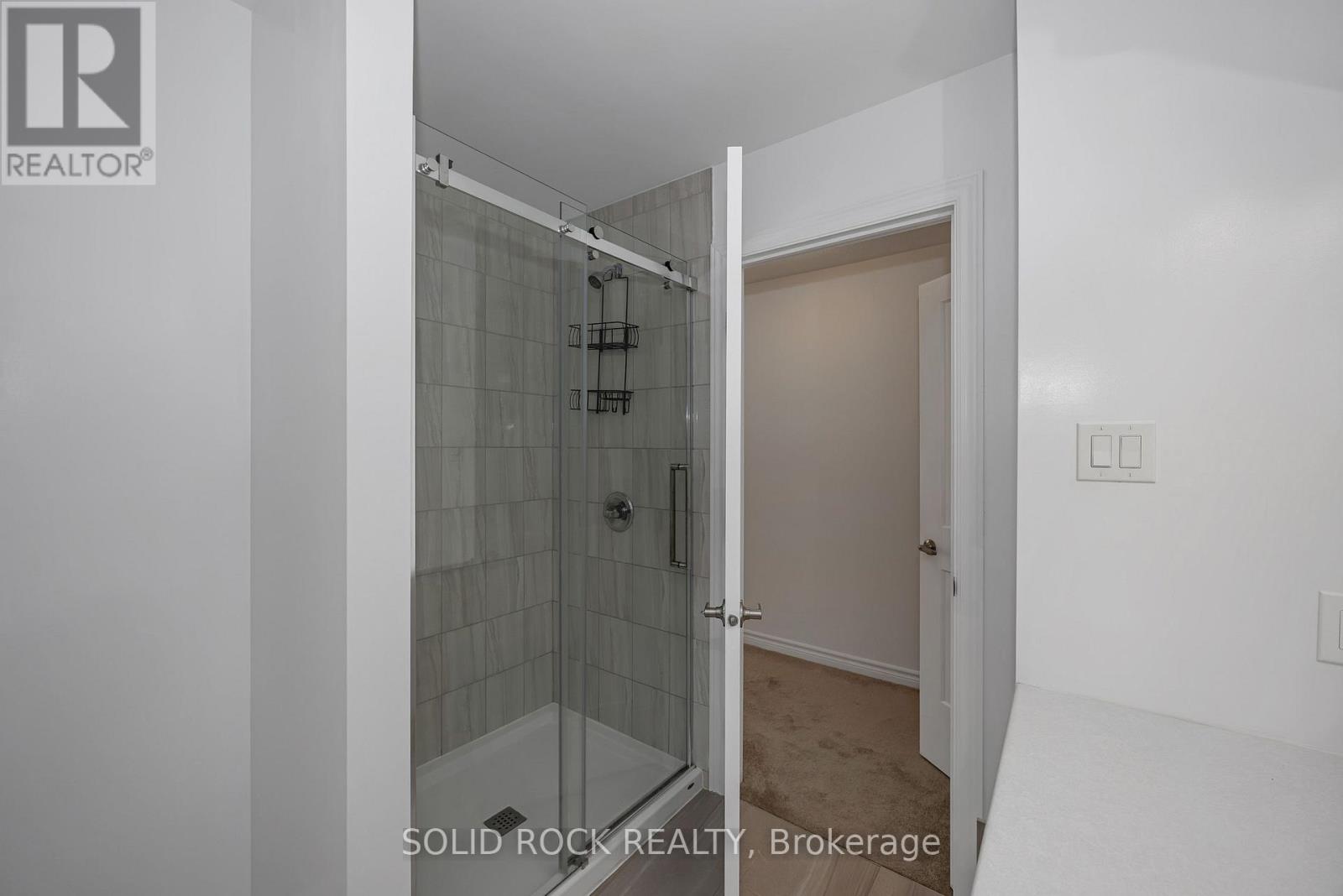 149 MINIKAN STREET - 24