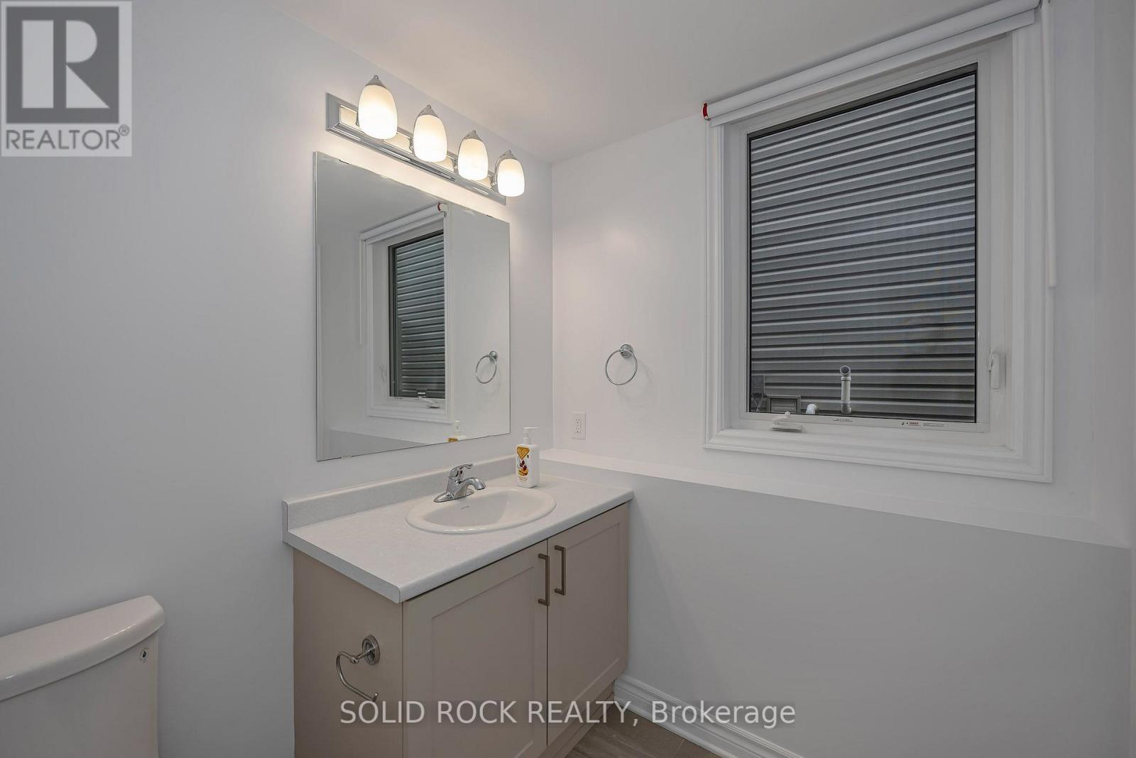 149 MINIKAN STREET - 38