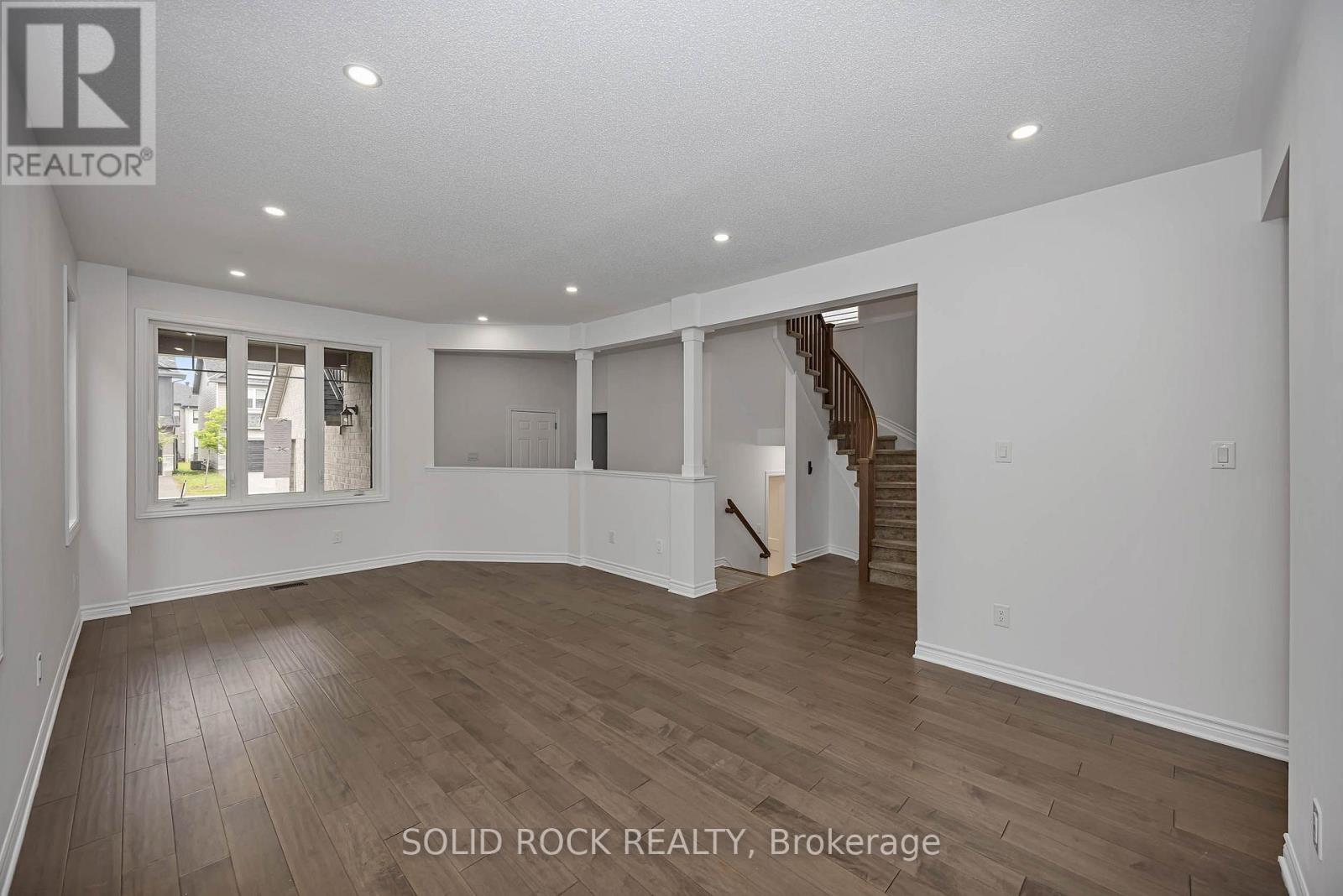 149 MINIKAN STREET - 5