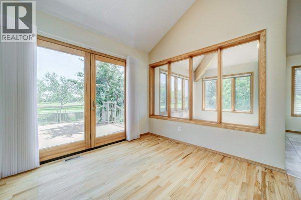 23 Niska Place W - 20