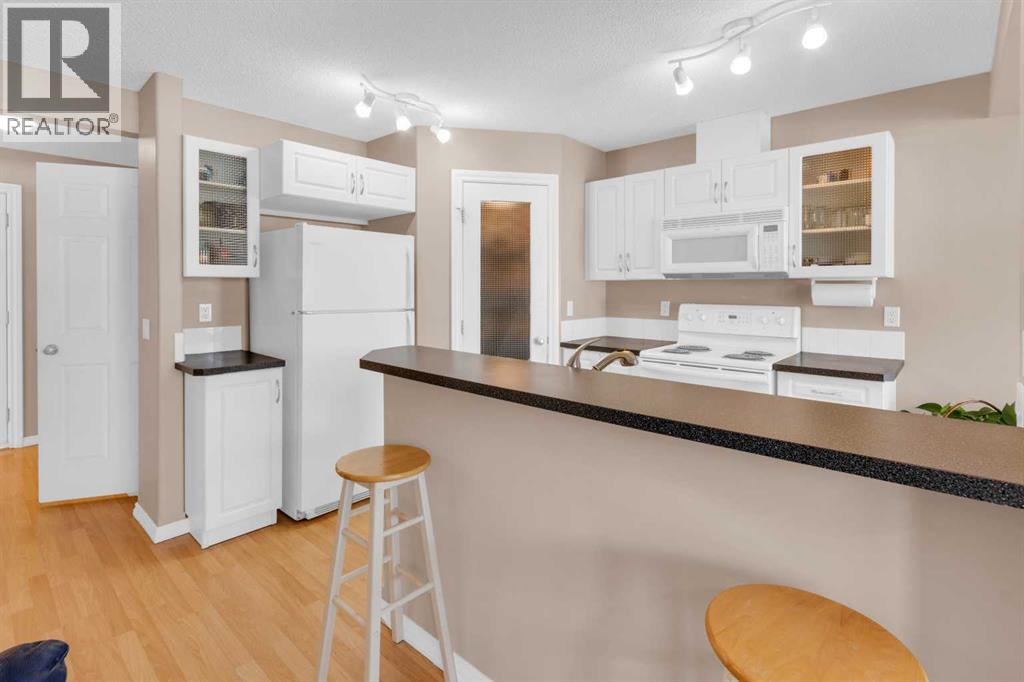 27 Royal Birch Mount NW - 4