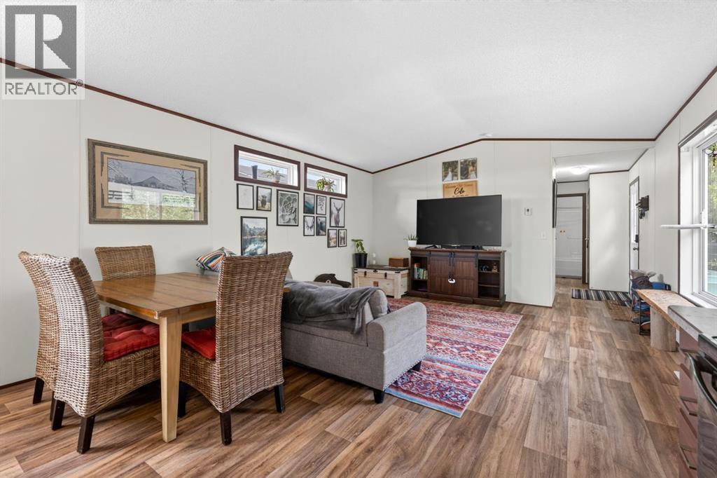 3, 29407 Range Road 52 - 13